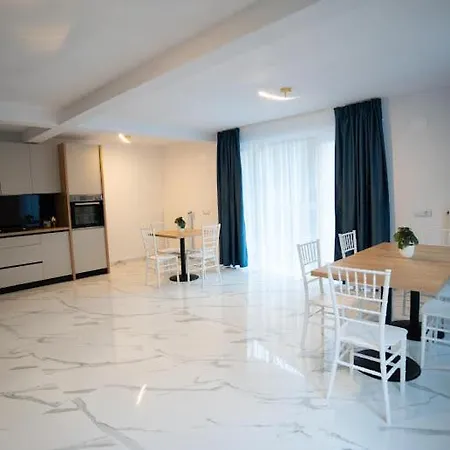 Vibe House Madisson * Braşov