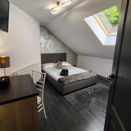 Vibe House Madisson Holiday home *