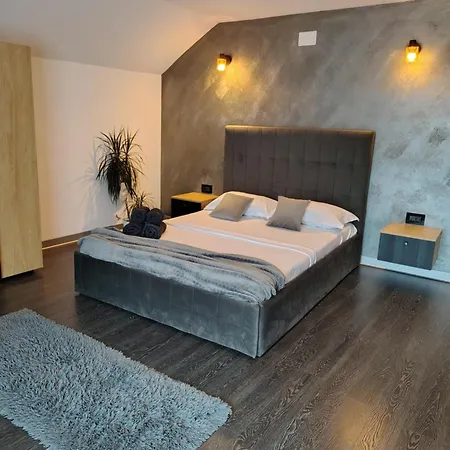 Holiday home Vibe House Madisson